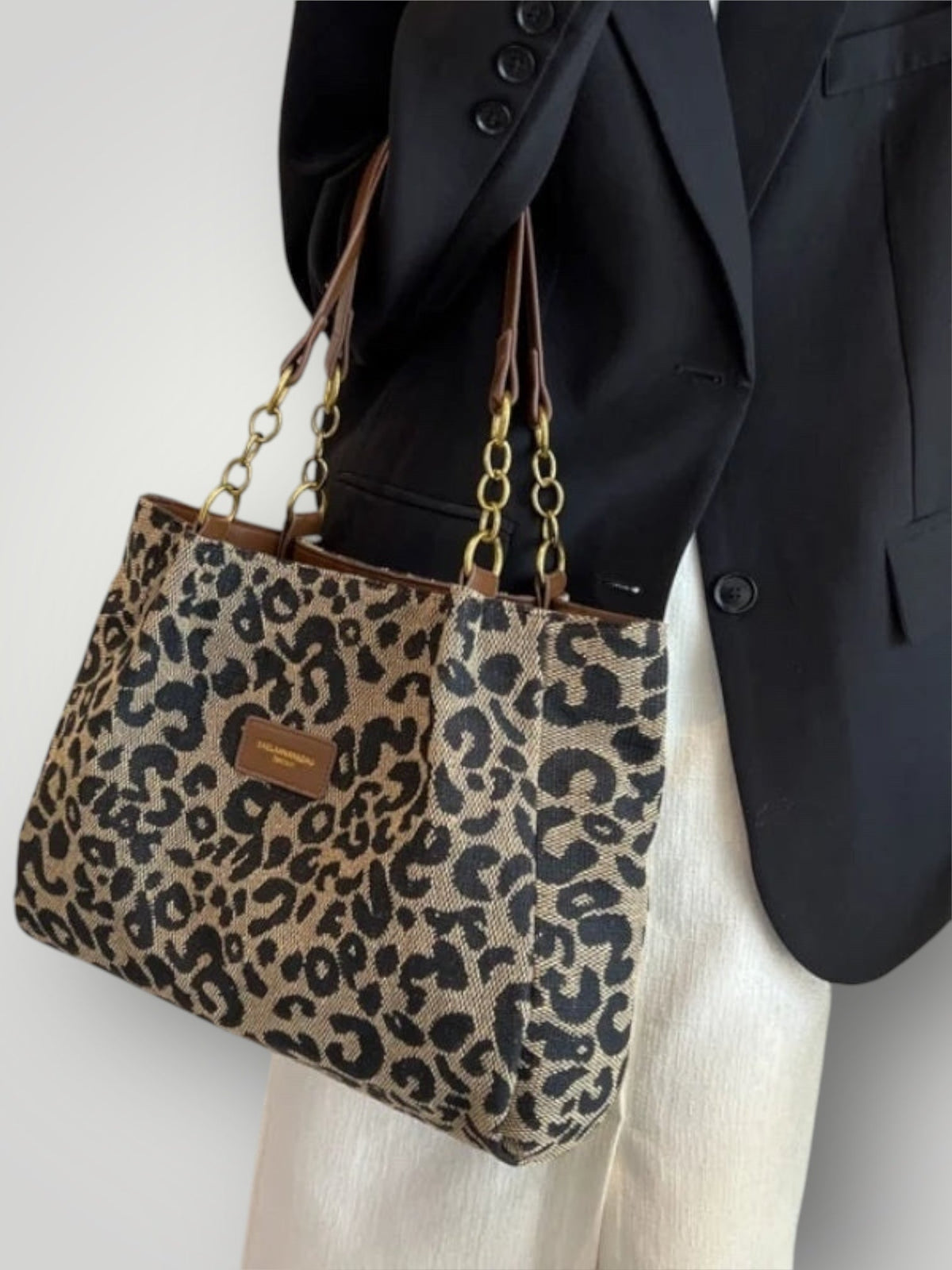 Leonara | Bolso bandolera con estampado de leopardo